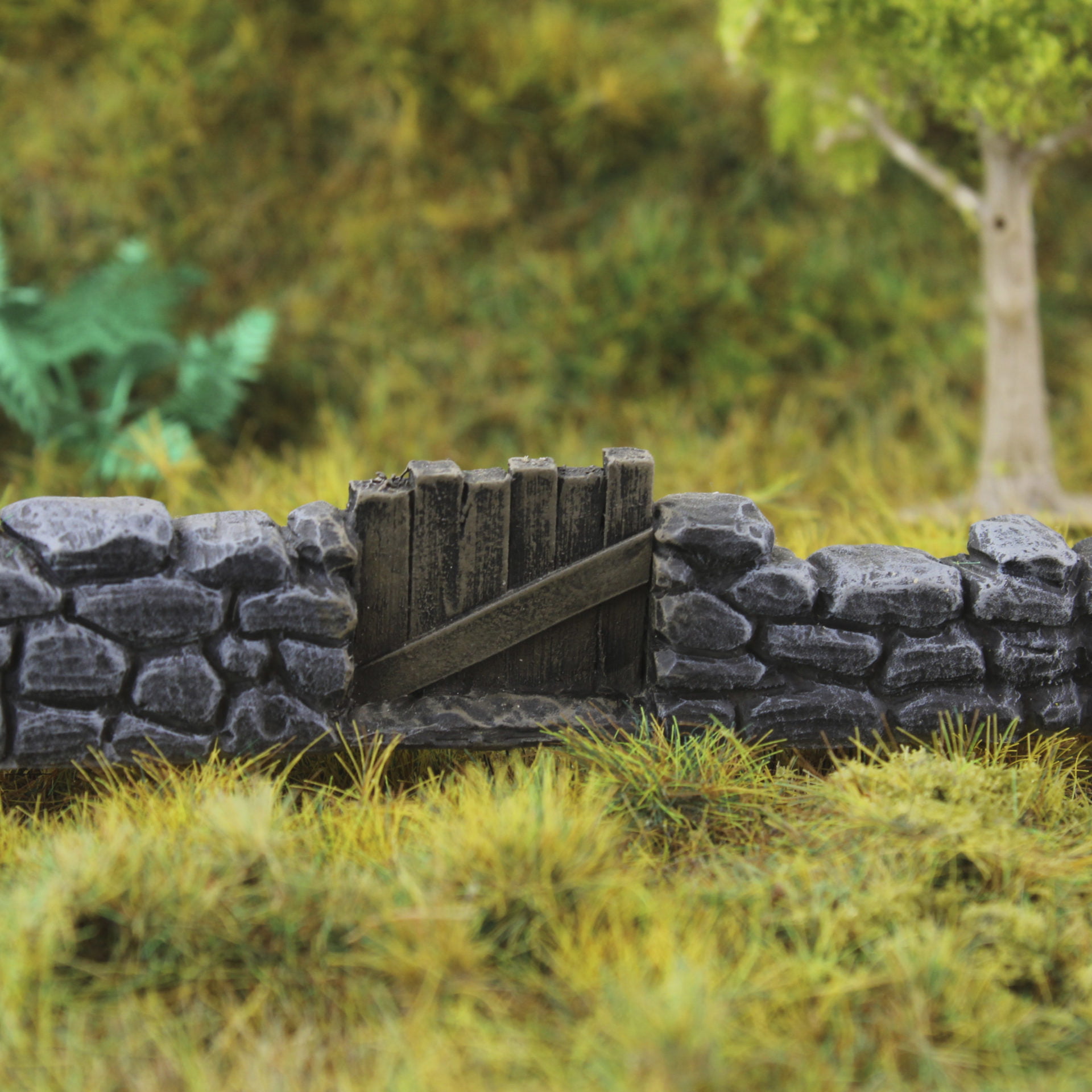 WWG Trockenmauer mit Tor Unbemalt x 1-20-28 mm Modellbau Mauer Gelände 