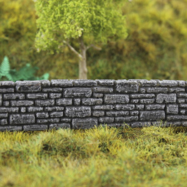 Muro di pietra della fattoria 7