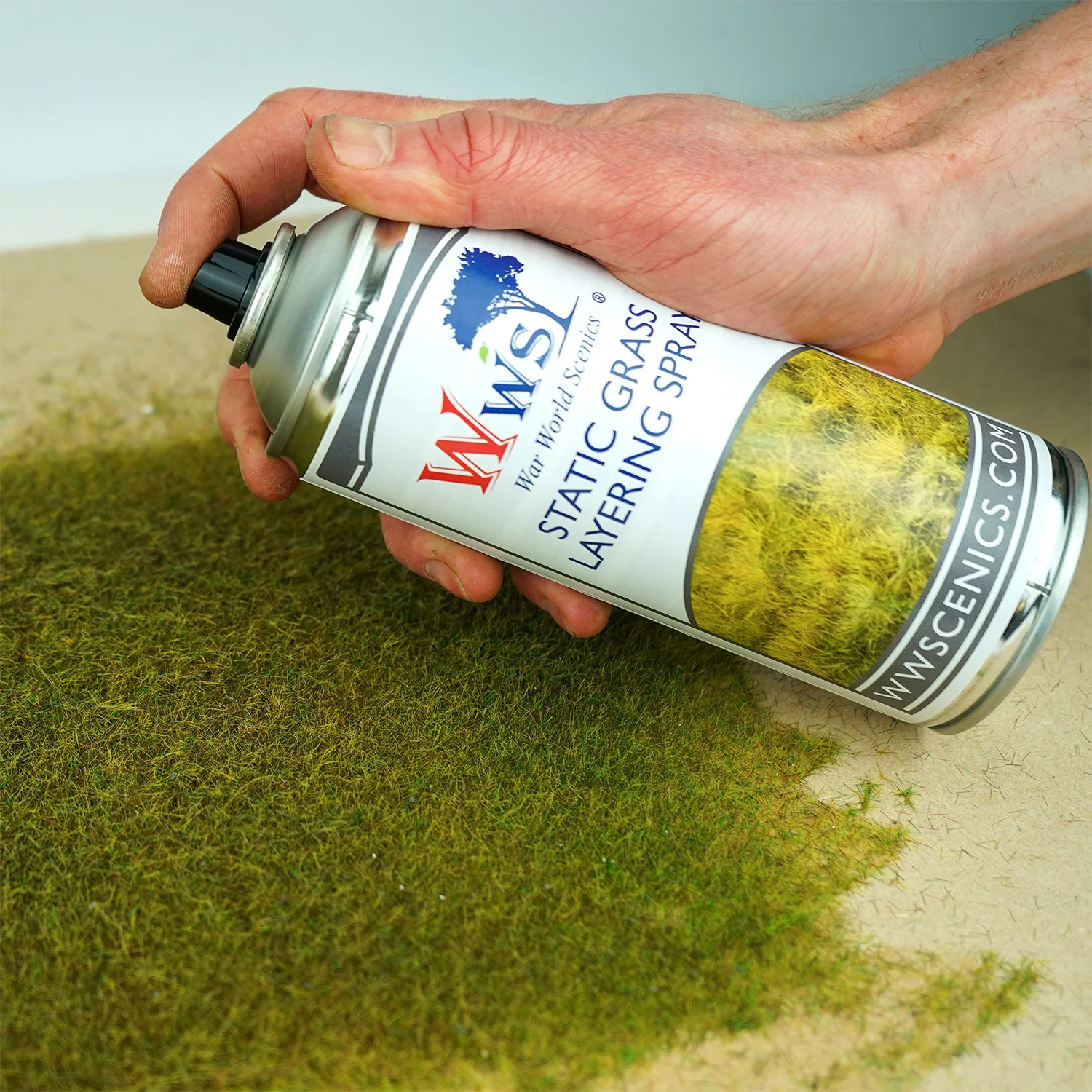 Static Grass Layering Spray Glue Uses