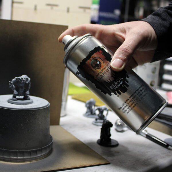 Black Primer 400ml 7